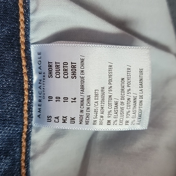 American Eagle Hi-Rise A-Line Button Front Jean Skirt/ 10. - Picture 3 of 6